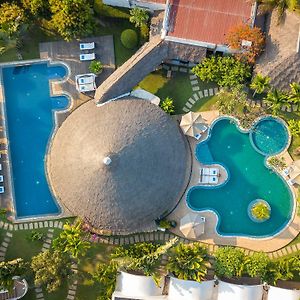 Navutu Dreams Resort & Wellness Retreat